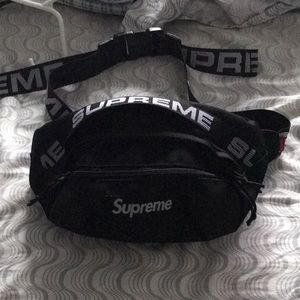 New Authentic SUPREME FANNY PACK WAIST POUCH 2021 CAMO Red Black White